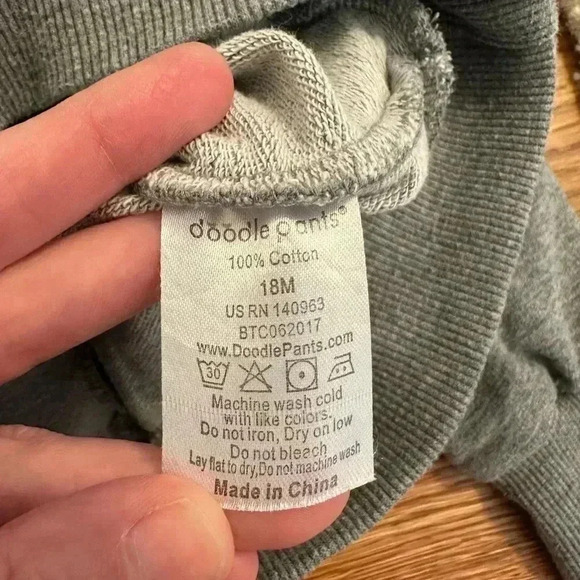 Doodle Pants Shark 3D Hoodie Toddler size 18 Months - Picture 3 of 7